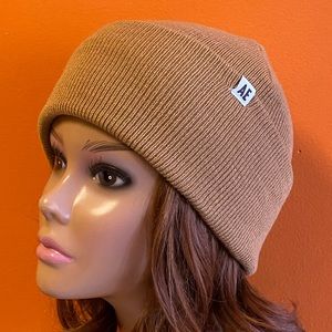American Eagle beanie
